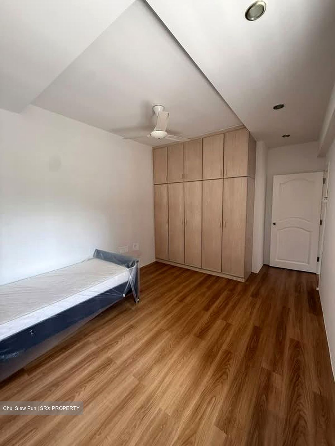 Mimosa Park (D28), Condominium #602963611